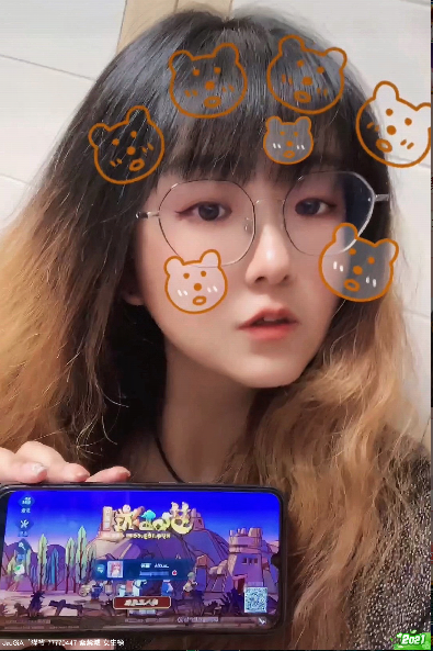 服务器：紫禁城 ID:77770447 昵称：JauGiA｀猫爷